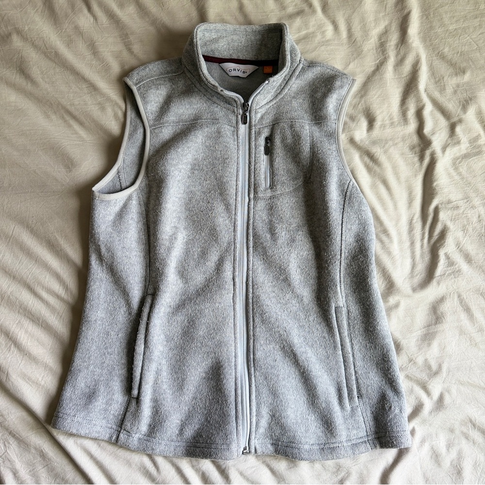 Orvis Light Gray Fleece Vest with Zip Pockets